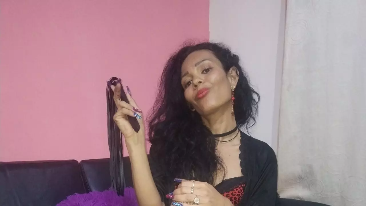 MisYessika Cumshow Vip