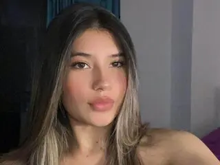 AmberAvila Cumshow Vip