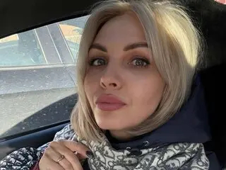 KatrineBlonde Cumshow Vip