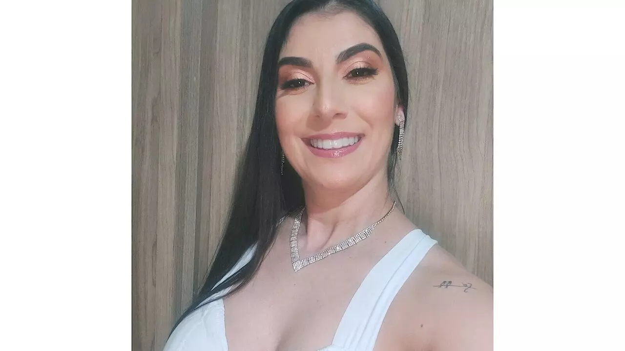 ZaraCampuzano Cumshow Vip