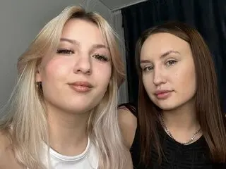 EasterAndMeryl Cumshow Vip