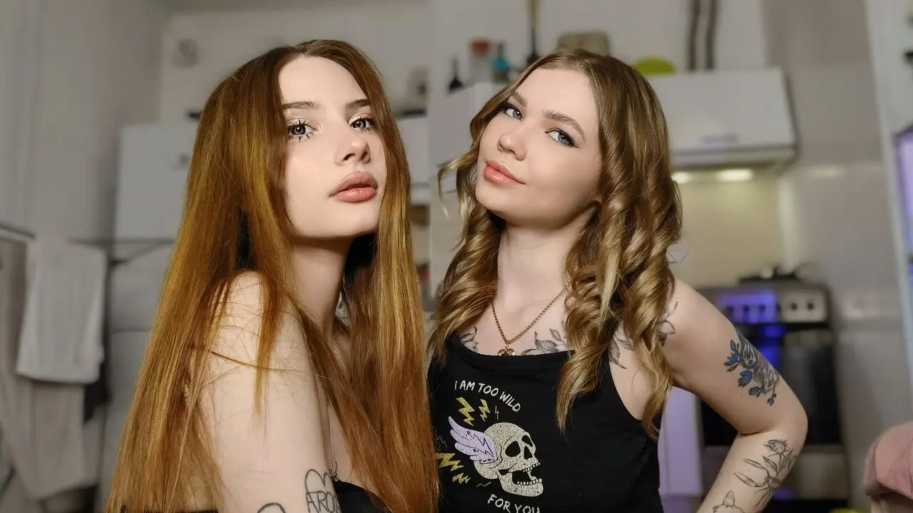 EmmaAndMiaa Cumshow Vip