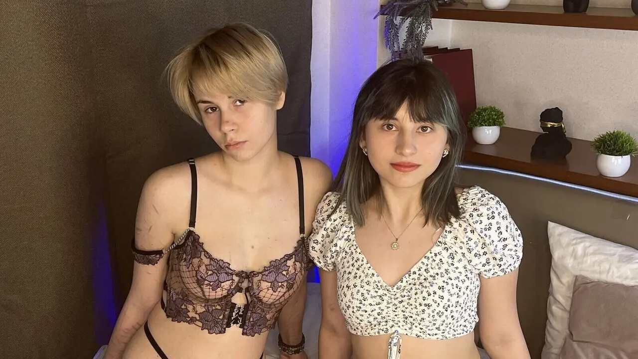 FalineAndMaureen Cumshow Vip