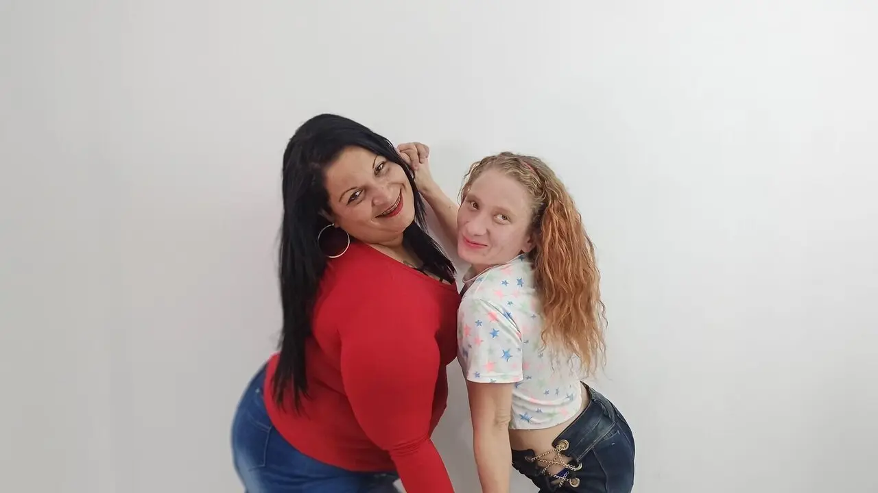 PepperandAnna Cumshow Vip