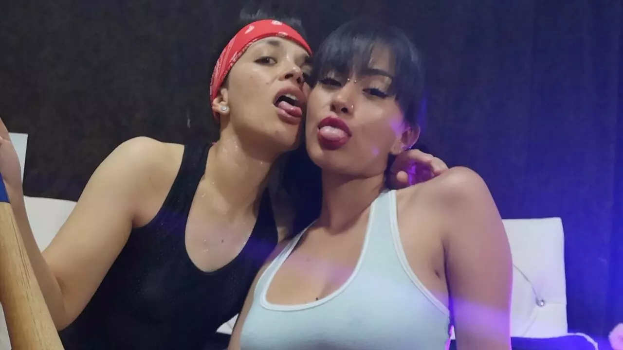 RoseAndXimena Cumshow Vip